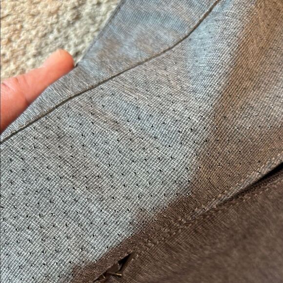 Huk Gray UV protection Shorts Athletic Stretch Casual - Picture 10 of 10